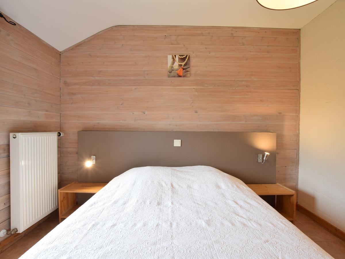 Duplex Chalet in Rendeux Ardennes with Sauna&Terrace Verpré Exterior foto